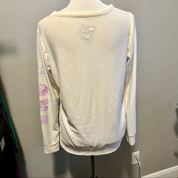 Chaser LOVE Pullover - Picture 5 of 7